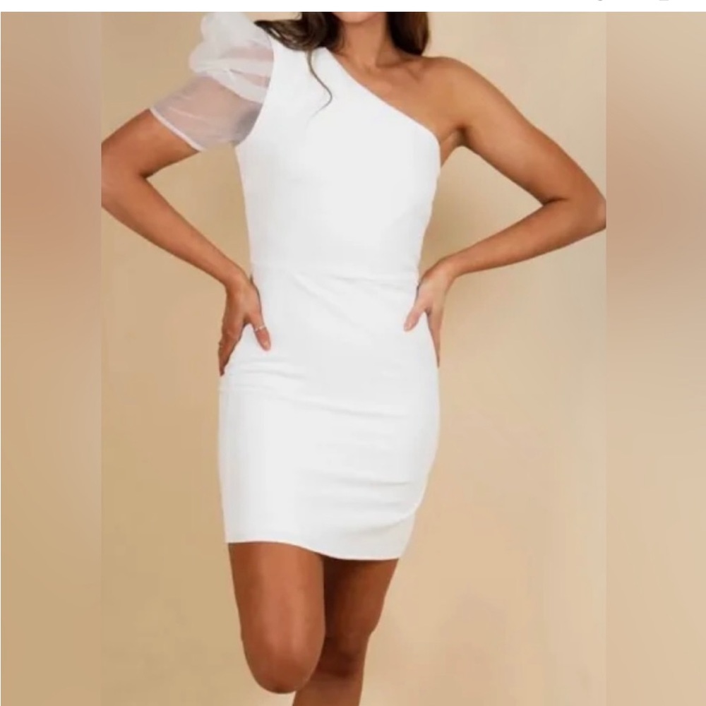 White one shoulder dress